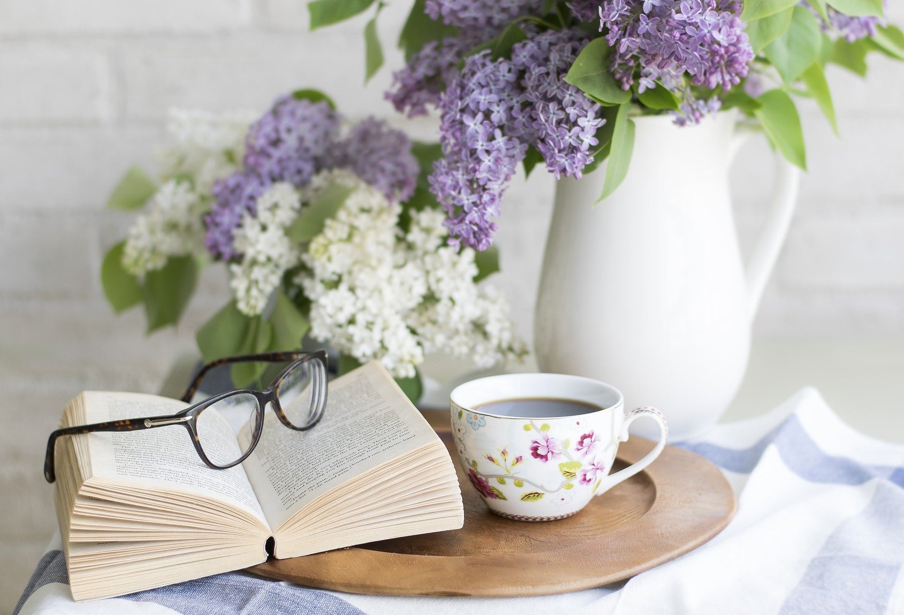 Best Reads for Summer—Memoirs