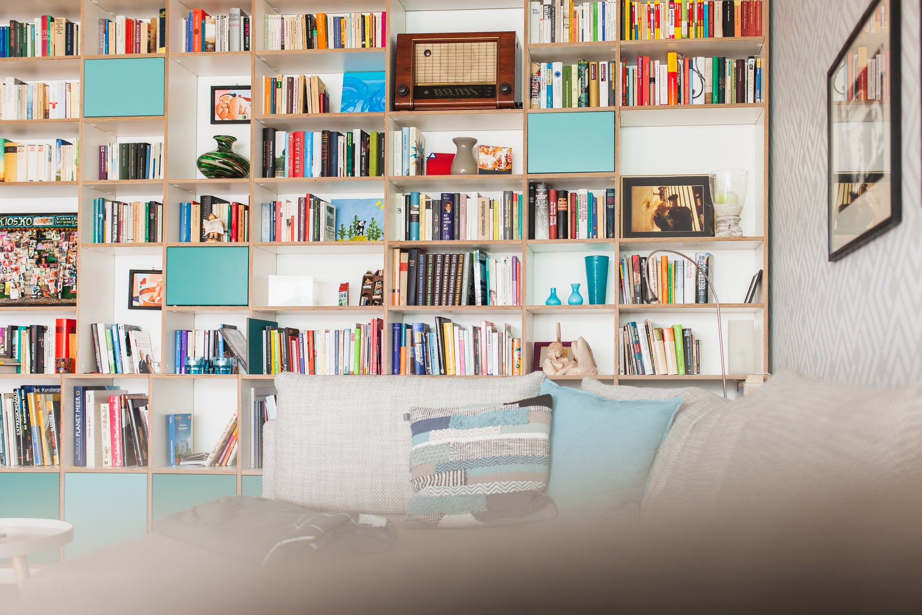 How to solve the problem of too many books.